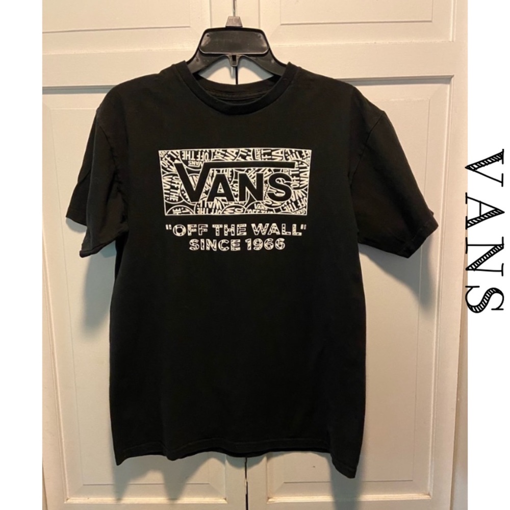 Vans Off the Wall T-shirt Short Sleeve Men’s size Medium